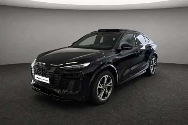 Audi Q6 e-tron (2025) thumbnail 1