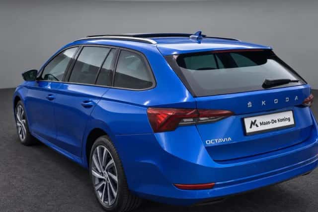 Škoda Octavia (2022) thumbnail 6