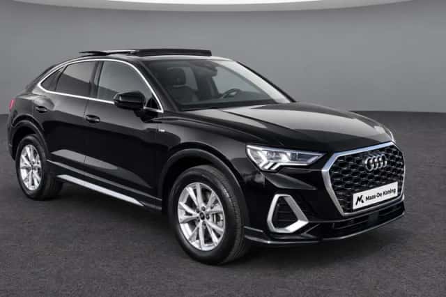 Audi Q3 (2023) thumbnail 3