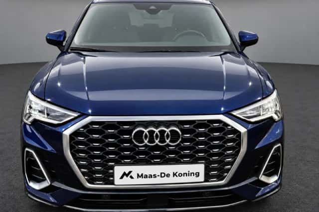 Audi Q3 (2024) thumbnail 4
