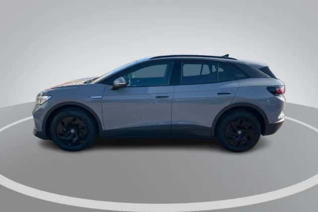 Volkswagen ID.4 (2023) thumbnail 3
