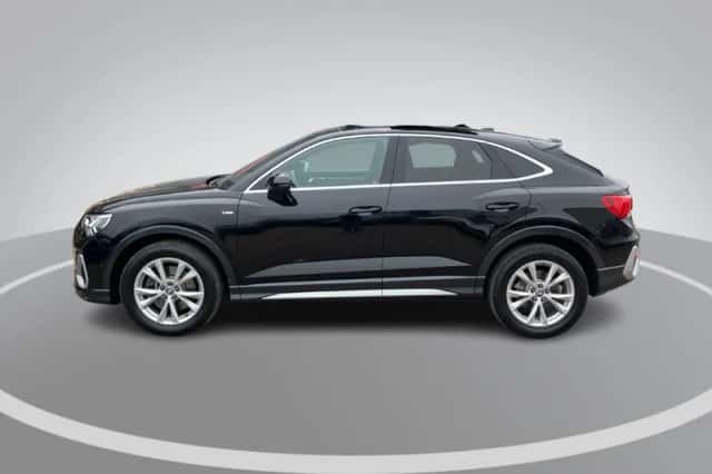 Audi Q3 (2020) thumbnail 3