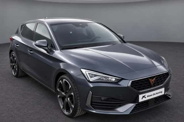 CUPRA Leon (2022) thumbnail 3