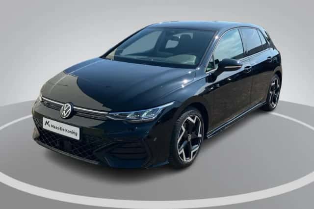 Volkswagen Golf (2025) thumbnail 1