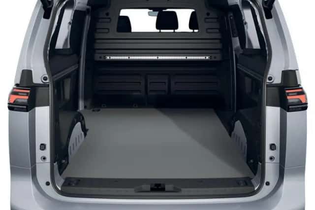 Volkswagen ID. Buzz Cargo (2026) thumbnail 4