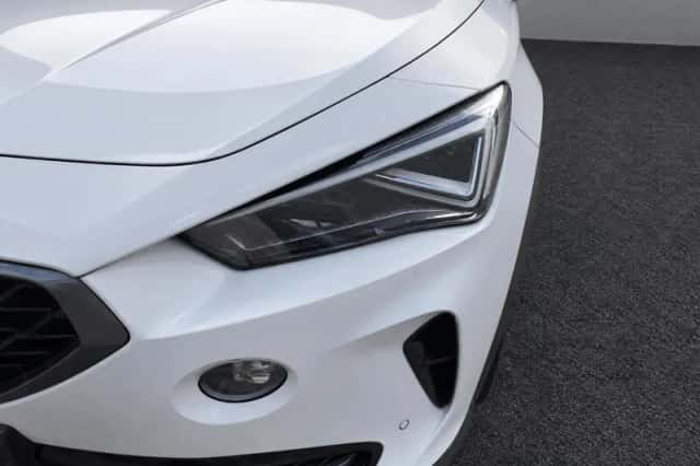 CUPRA Formentor (2023) thumbnail 2