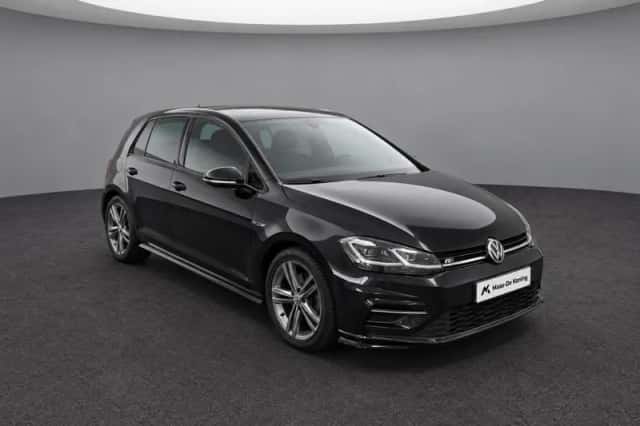 Volkswagen Golf (2019) thumbnail 2