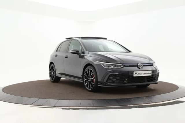 Volkswagen Golf (2021) thumbnail 3