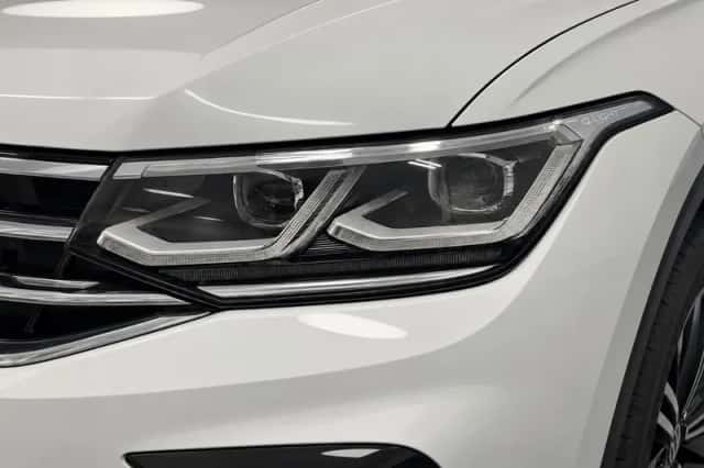 Volkswagen Tiguan (2023) thumbnail 4