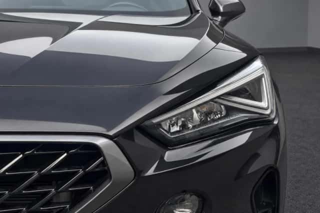 CUPRA Formentor (2023) thumbnail 3