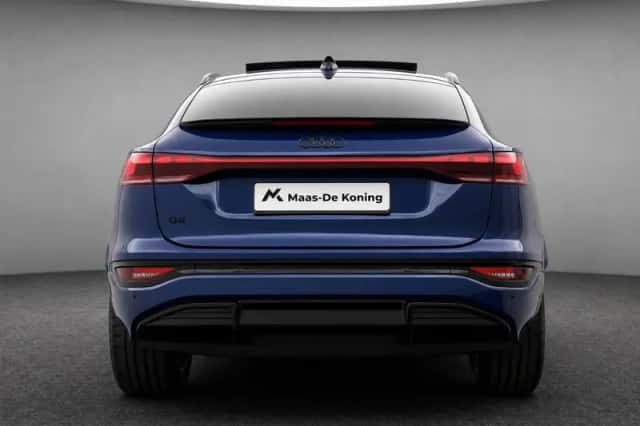 Audi Q6 e-tron (2025) thumbnail 6