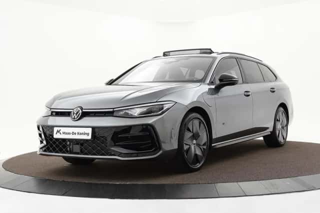 Volkswagen Passat (2026) thumbnail 1