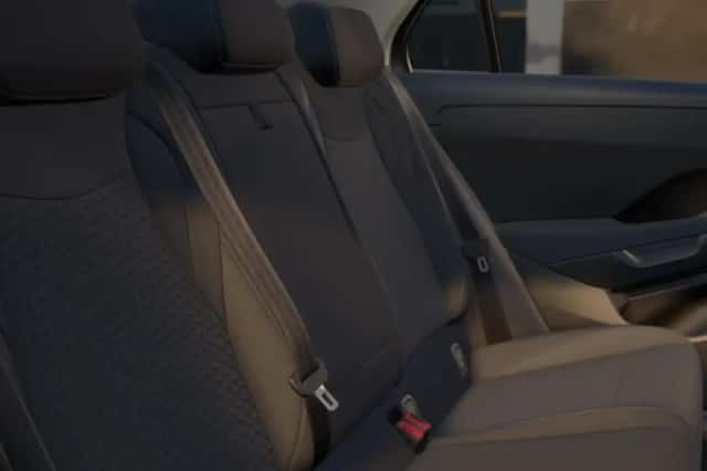 Volkswagen T-Roc (2027) thumbnail 5