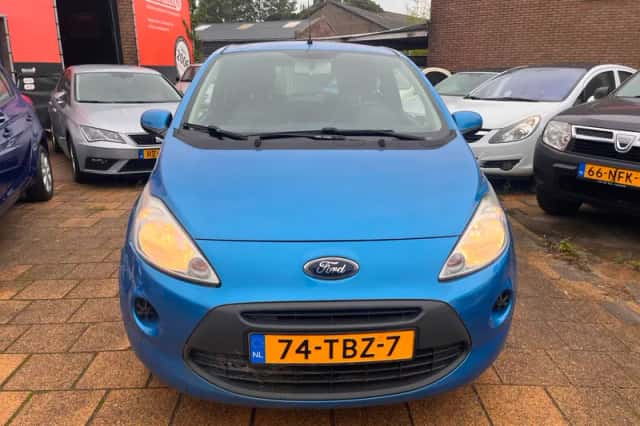Ford Ka (2012) thumbnail 6