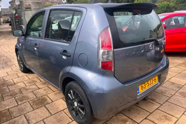 Daihatsu Sirion 2 (2011) thumbnail 4