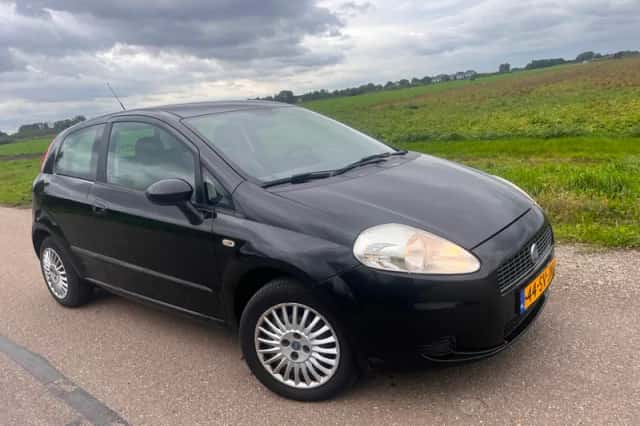 Fiat Grande Punto (2006) thumbnail 1