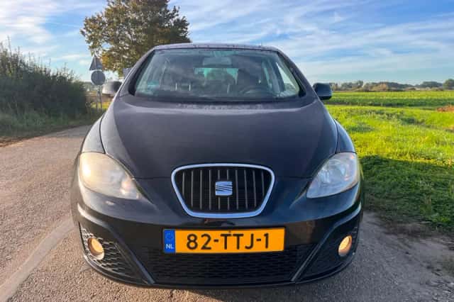 SEAT Altea (2012) thumbnail 2