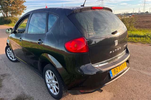 SEAT Altea (2012) thumbnail 5