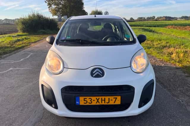 Citroën C1 (2012) thumbnail 2