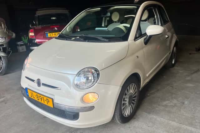 Fiat 500 (2008) thumbnail 1