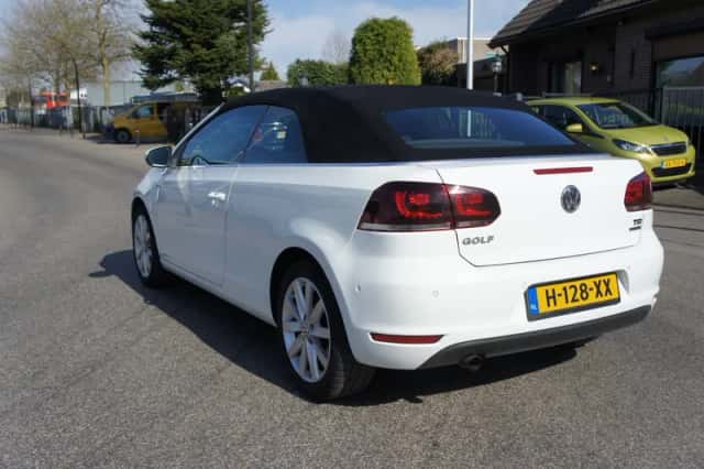Volkswagen Golf (2014) thumbnail 3