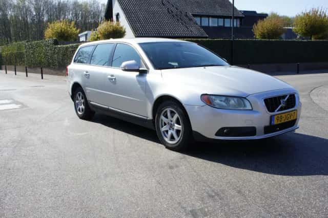 Volvo V70 (2009) thumbnail 6