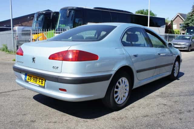 Peugeot 607 (2001) thumbnail 4