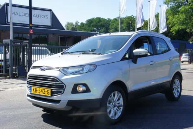 Ford EcoSport (2016) thumbnail 1