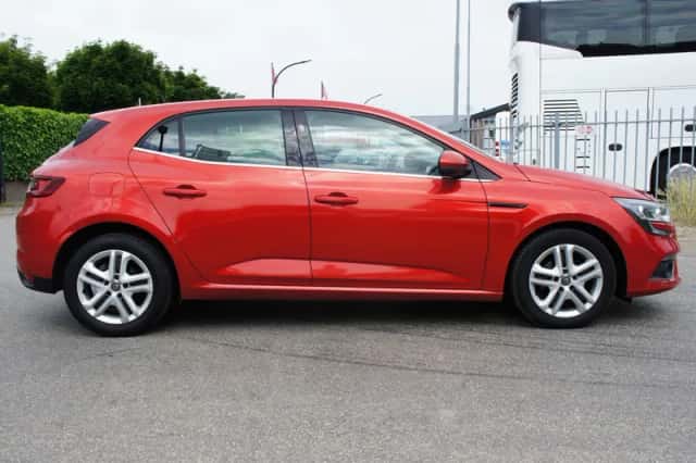 Renault Mégane (2016) thumbnail 5
