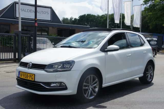 Volkswagen Polo (2017) thumbnail 1