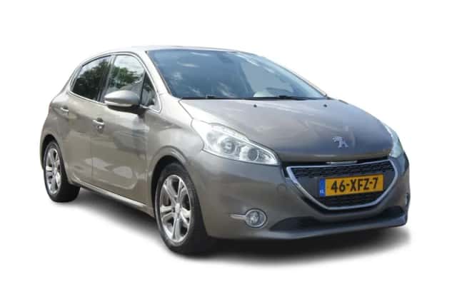 Peugeot 208 (2012) thumbnail 6
