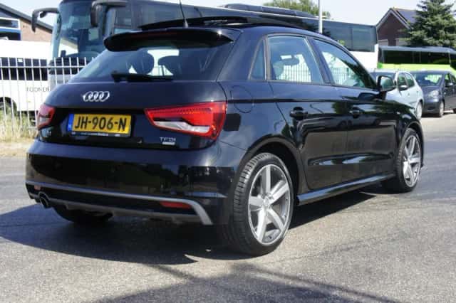 Audi A1 (2016) thumbnail 4