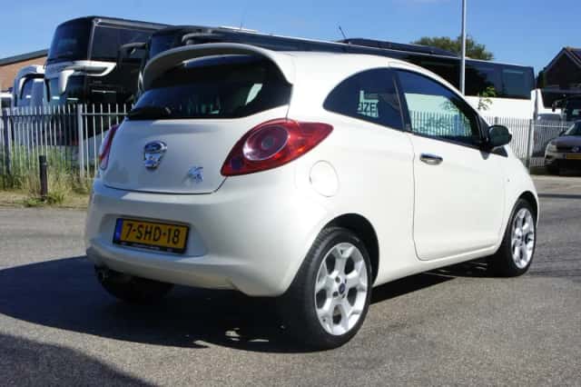 Ford Ka (2013) thumbnail 4