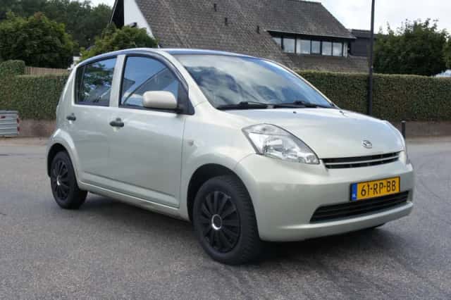 Daihatsu Sirion (2005) thumbnail 6
