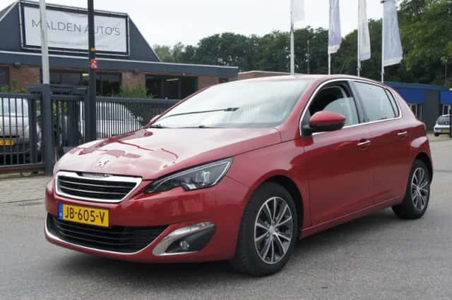 Peugeot 308 (2016) thumbnail 1
