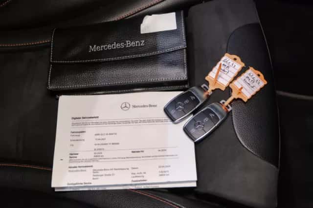 Mercedes-Benz GLC-Klasse (2021) thumbnail 2
