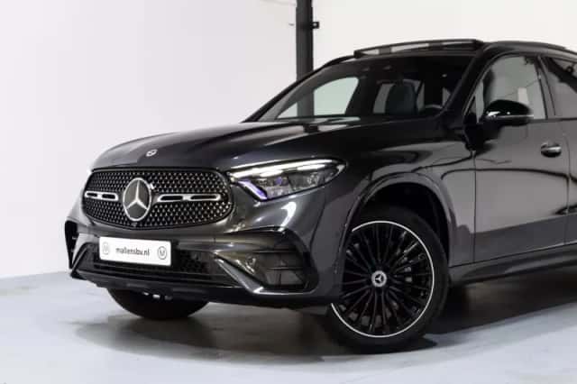 Mercedes-Benz GLC-Klasse (2023) thumbnail 2