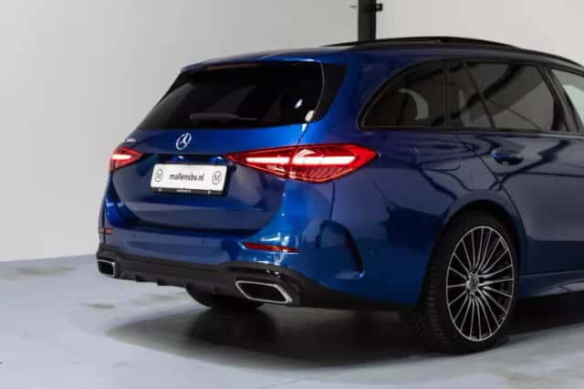 Mercedes-Benz C-Klasse (2023) thumbnail 3