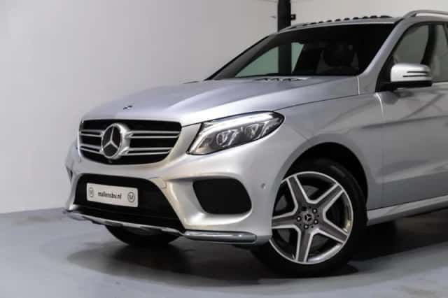 Mercedes-Benz GLE-Klasse (2017) thumbnail 4