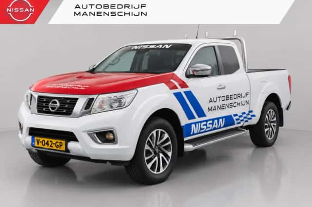 Nissan Navara (2017) thumbnail 1