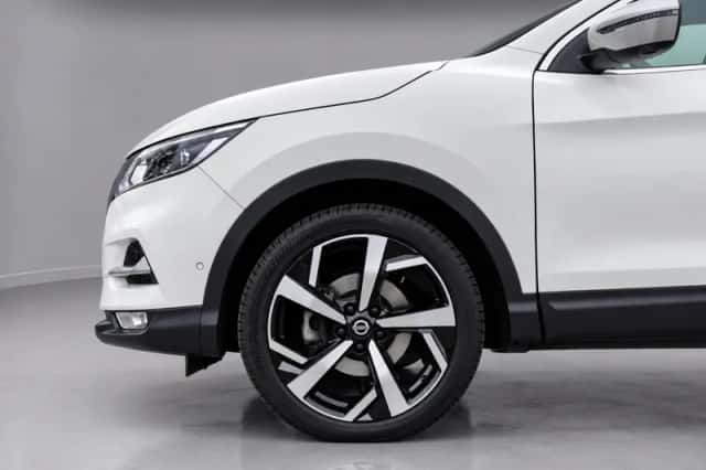 Nissan Qashqai (2018) thumbnail 3