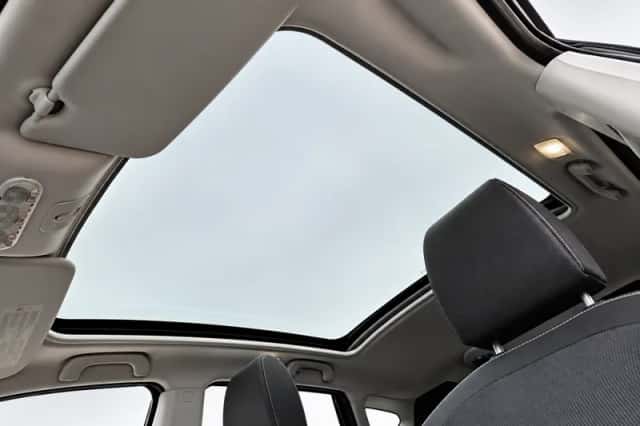 Nissan Qashqai (2011) thumbnail 5