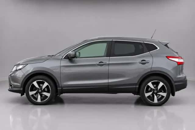Nissan Qashqai (2015) thumbnail 5