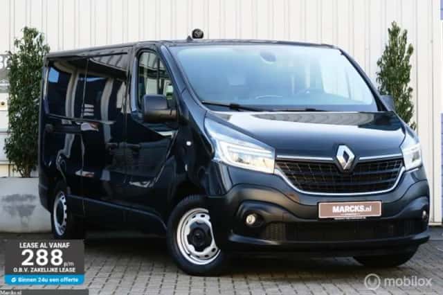 Renault Trafic (2021) thumbnail 2