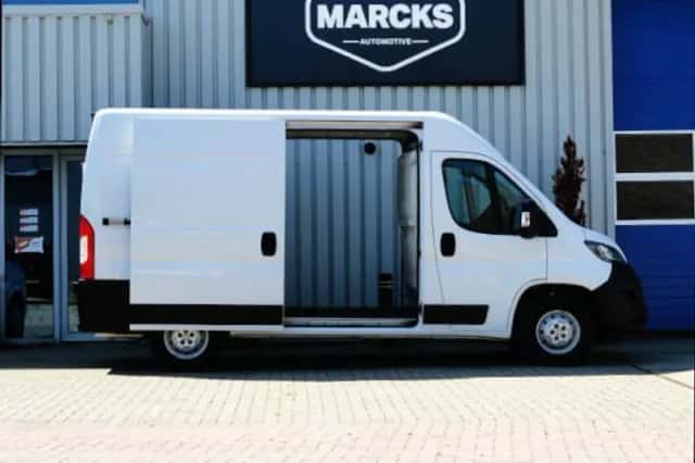 Peugeot Boxer (2021) thumbnail 3
