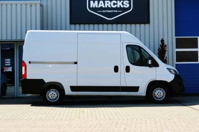 Peugeot Boxer (2021) thumbnail 5