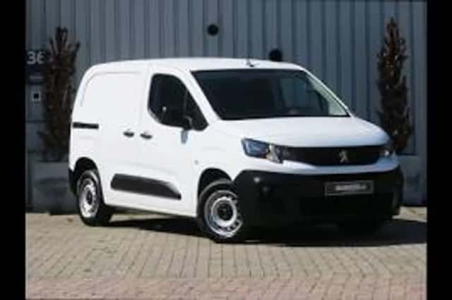 Peugeot Partner (2021) thumbnail 1