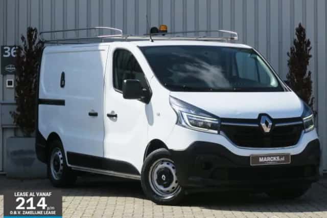 Renault Trafic (2020) thumbnail 2