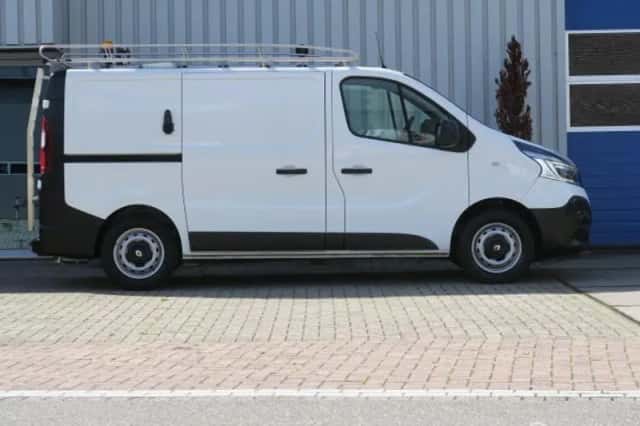 Renault Trafic (2020) thumbnail 6