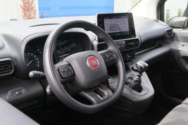 Fiat Doblò Cargo (2023) thumbnail 3